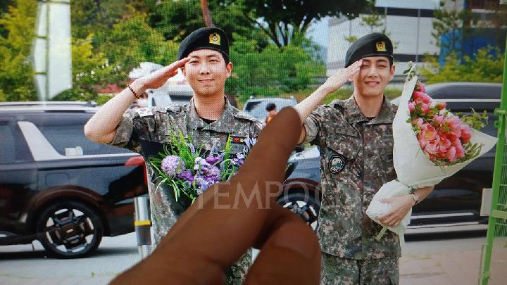 Reuni BTS Makin Dekat Setelah RM dan V Selesaikan Wajib Militer. Kapan Bertemu Lagi?