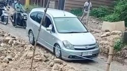 Jalan Rusak di CBL – Kertamukti Bekasi Membahayakan: Warga Desak Tindakan Cepat, Namun Hanya Rencana Perbaikan