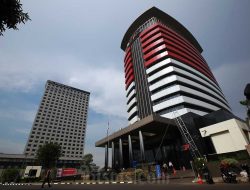 KPK Sukses Lelang 46 Properti Korupsi, Tanah di Sentul Terjual Hingga 11 Miliar KPK Sukses Lelang 46 Properti Korupsi, Tanah di Sentul Terjual Hingga 11 Miliar