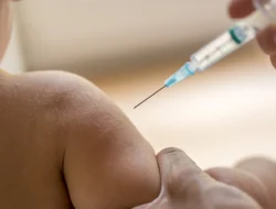 Measles Outbreak Fears: Dutch Health Officials Warn of Low Vaccination Rates in Moroccan Communities