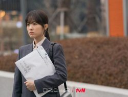 4 Tantangan Nyata Wanita Bekerja dalam Our Unwritten Seoul: Terjebak sebagai Kambing Hitam 4 Tantangan Nyata Wanita Bekerja dalam Our Unwritten Seoul: Terjebak sebagai Kambing Hitam