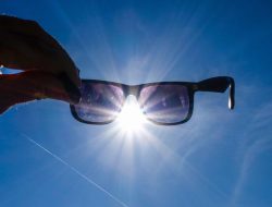 Do More Expensive Sunglasses Really Offer Better Eye Protection? Do More Expensive Sunglasses Really Offer Better Eye Protection?