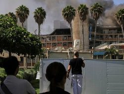 Israel-Iran Conflict Escalates as Fresh Attacks Continue During Geneva Talks Israel-Iran Conflict Escalates as Fresh Attacks Continue During Geneva Talks