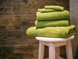 Seberapa Seringkah Anda Mencuci Handuk Mandi? Hasil Uji Laboratorium Buktikan Kebersihannya