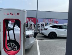Why Electric Cars Might Be Making You Feel Queasy Why Electric Cars Might Be Making You Feel Queasy