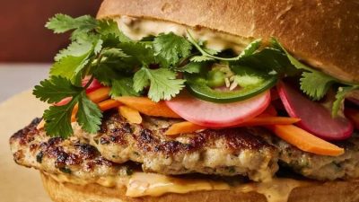 Banh Mi Smash Burgers: Crispy Pork Patties with Spicy Mayo