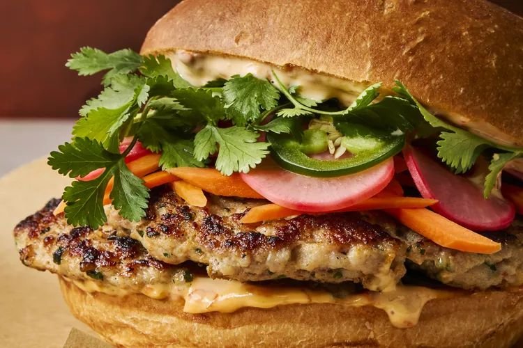 Banh Mi Smash Burgers: Crispy Pork Patties with Spicy Mayo