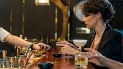 Bartenders Reveal Gen Z’s Annoying Payment Habits One Drink at a Time