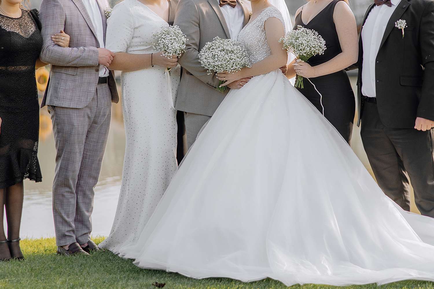 Bridezillas Clash: Bridesmaid Confronts Guest Over ‘Disrespectful’ Wedding Attire; Guest Swears She Followed the Dress Code