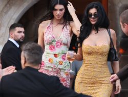 Kylie Jenner’s Venice Style: A Direct Throwback to 2000s Runway Fashion Kylie Jenner’s Venice Style: A Direct Throwback to 2000s Runway Fashion