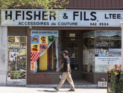 Montreal Jewish Museum Revives Century-Old Sewing Shop in Pop-Up Exhibit Montreal Jewish Museum Revives Century-Old Sewing Shop in Pop-Up Exhibit