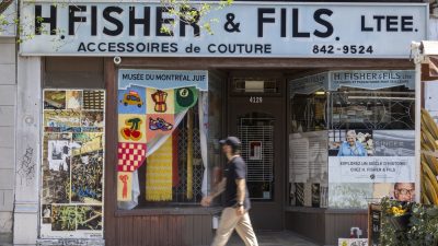 Montreal Jewish Museum Revives Century-Old Sewing Shop in Pop-Up Exhibit
