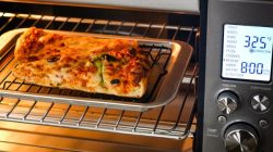 Crispy, Hot Pizza Reheated Perfectly: A Quick Guide