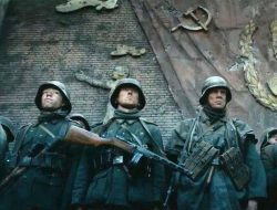 War Epic Deemed ‘Masterpiece,’ Surpassing ‘Saving Private Ryan’