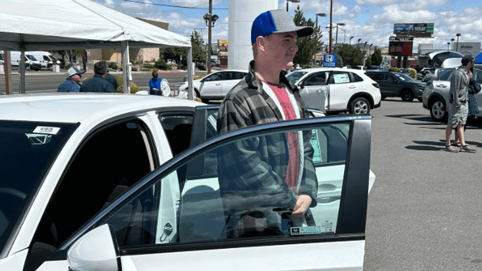 Reno teen wins free car at Bill Pearce Honda giveaway