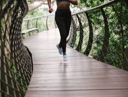 7 Tanda Sepatu Lari Anda Salah Pilih, Segera Tukar Sebelum Rugi 7 Tanda Sepatu Lari Anda Salah Pilih, Segera Tukar Sebelum Rugi