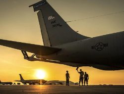 Peta Kekuatan Militer AS di Timur Tengah: Analisis Mendalam