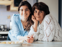 Claim Social Security Benefits as a Couple: The Smart Staggered Strategy Claim Social Security Benefits as a Couple: The Smart Staggered Strategy