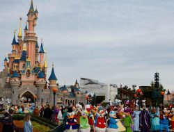 French Police Investigate Staged Disneyland Wedding Involving a Minor