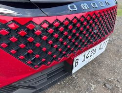Chery C5 dan E5 Rilis Resmi, Harga Dimulai dari Rp319 Juta Chery C5 dan E5 Rilis Resmi, Harga Dimulai dari Rp319 Juta