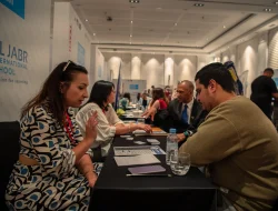 Educators Meet Employers: English Teachers Showcase Skills at Casablanca Job Fair Educators Meet Employers: English Teachers Showcase Skills at Casablanca Job Fair