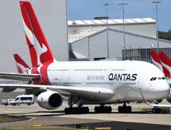Qantas Flights Halted Amid Middle East Crisis — Travel Chaos Ensues (International Edition)