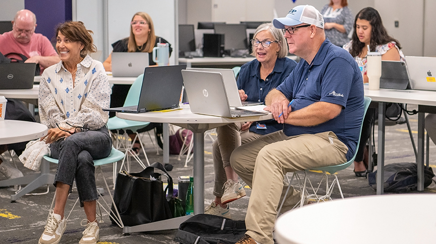 Educators: Boost Your Career with LSUS’ Dual-Enrollment Graduate Certificate Program