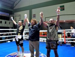 Pertarungan Sengit Daud Yordan vs Geisler Ap Buka Kejurda Tinju PFM Cup