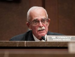 Rep. Gerry Connolly Endorses Social Media Pick for His Seat Rep. Gerry Connolly Endorses Social Media Pick for His Seat