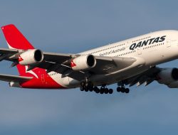 Qantas, Emirates, Singapore Airlines, and Qatar Airways Unite: Unified Refund Policy for Customers