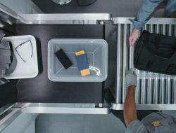 TSA Agent Stuns Woman With Unusual Question She’ll Never Forget