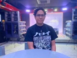 White Chorus Diskusi Musik dan Kolaborasi Seru Bersama Hindia White Chorus Diskusi Musik dan Kolaborasi Seru Bersama Hindia