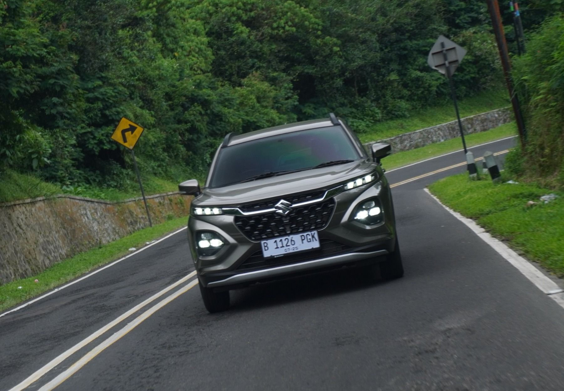 Berhentikan Kendaraan dengan Selamat di Tanjakan Pakai Suzuki Fronx dengan Fitur Ini