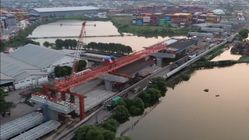 Tol Ajaib Berbahan Bambu di Semarang: Mengatasi Rob Sambil Bangun Jalan dan Tanggul Laut Tol Ajaib Berbahan Bambu di Semarang: Mengatasi Rob Sambil Bangun Jalan dan Tanggul Laut