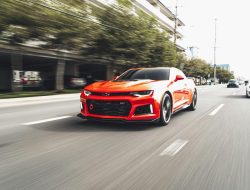 4 Tips Aman Mengemudi di Jalanan Buruk Tanpa Merusak Mobil 4 Tips Aman Mengemudi di Jalanan Buruk Tanpa Merusak Mobil