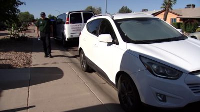 Phoenix Fire Steps Up Efforts to Shuttle Residents to Cooling Centers