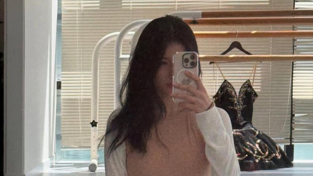 Lihat Keajaiban Bae Suzy dalam Latihan Balet, Kecantikannya Memukau!