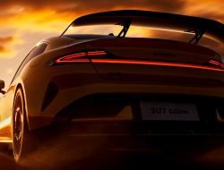 Xiaomi Smashes Its Nürburgring Record, Unveils Limited Edition Instantly