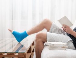 Perbedaan Antara Keseleo dan Patah Tulang Pergelangan Kaki: Kenali Gejalanya Sebelum Terlambat Perbedaan Antara Keseleo dan Patah Tulang Pergelangan Kaki: Kenali Gejalanya Sebelum Terlambat