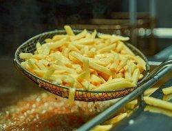 Vietnam Orders Comprehensive Inspection of All Cooking Oil Producers Following Animal-Feed Oil Scandal Vietnam Orders Comprehensive Inspection of All Cooking Oil Producers Following Animal-Feed Oil Scandal
