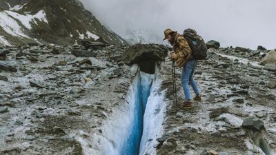 3 Fakta Mengerikan tentang Crevasse: Jurang Maut pada Gletser yang Menantang Pendaki Es