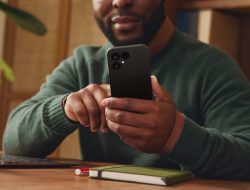 Fairphone 6: Europe’s Ethical Phone Now Boasts a Detox Switch Fairphone 6: Europe’s Ethical Phone Now Boasts a Detox Switch
