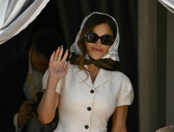 Guest Reveals Lauren Sánchez Opted Out of Lavish Bling for Star-Studded M Venetian Wedding Extravaganza