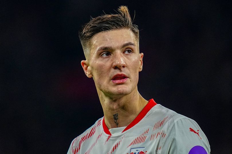 Arsenal Alert: Benjamin Sesko’s Transfer Price Fluctuates Again