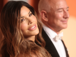 Lauren Sanchez’s Wedding Gown: The True Story Behind Its Inspiration Lauren Sanchez’s Wedding Gown: The True Story Behind Its Inspiration