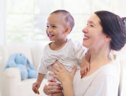 Meski Dihujat, Busui Ini Tetap Melakukan Extended Breastfeeding untuk Anak dengan IUGR Meski Dihujat, Busui Ini Tetap Melakukan Extended Breastfeeding untuk Anak dengan IUGR
