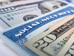 Here’s How Your Social Security Benefit Changes at Ages 62, 67, and 70 Here’s How Your Social Security Benefit Changes at Ages 62, 67, and 70
