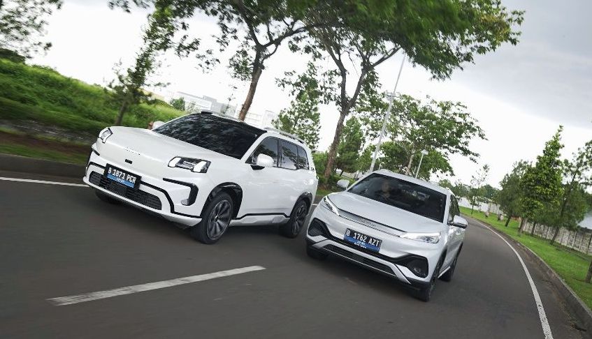 Inilah Pengaruh Mobil Bekas Cat Putih di Bawah Sinar Matahari Terik