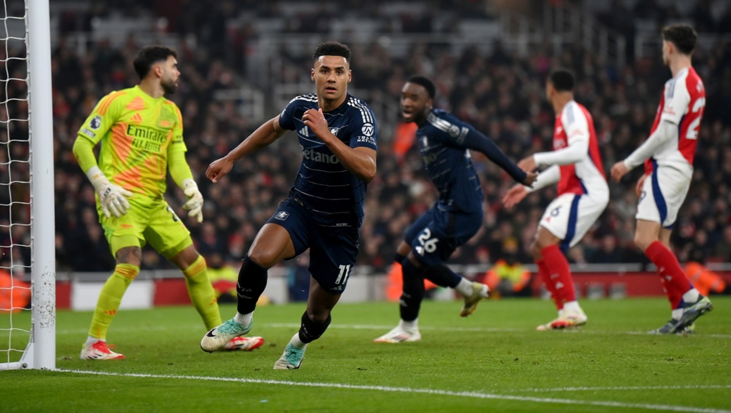 Aston Villa Puts Arsenal Target Up for Sale Before June’s End