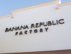 Banana Republic’s 0 Midi Shirtdress Drops to : Shoppers Call It ‘Stylish and Breathable’